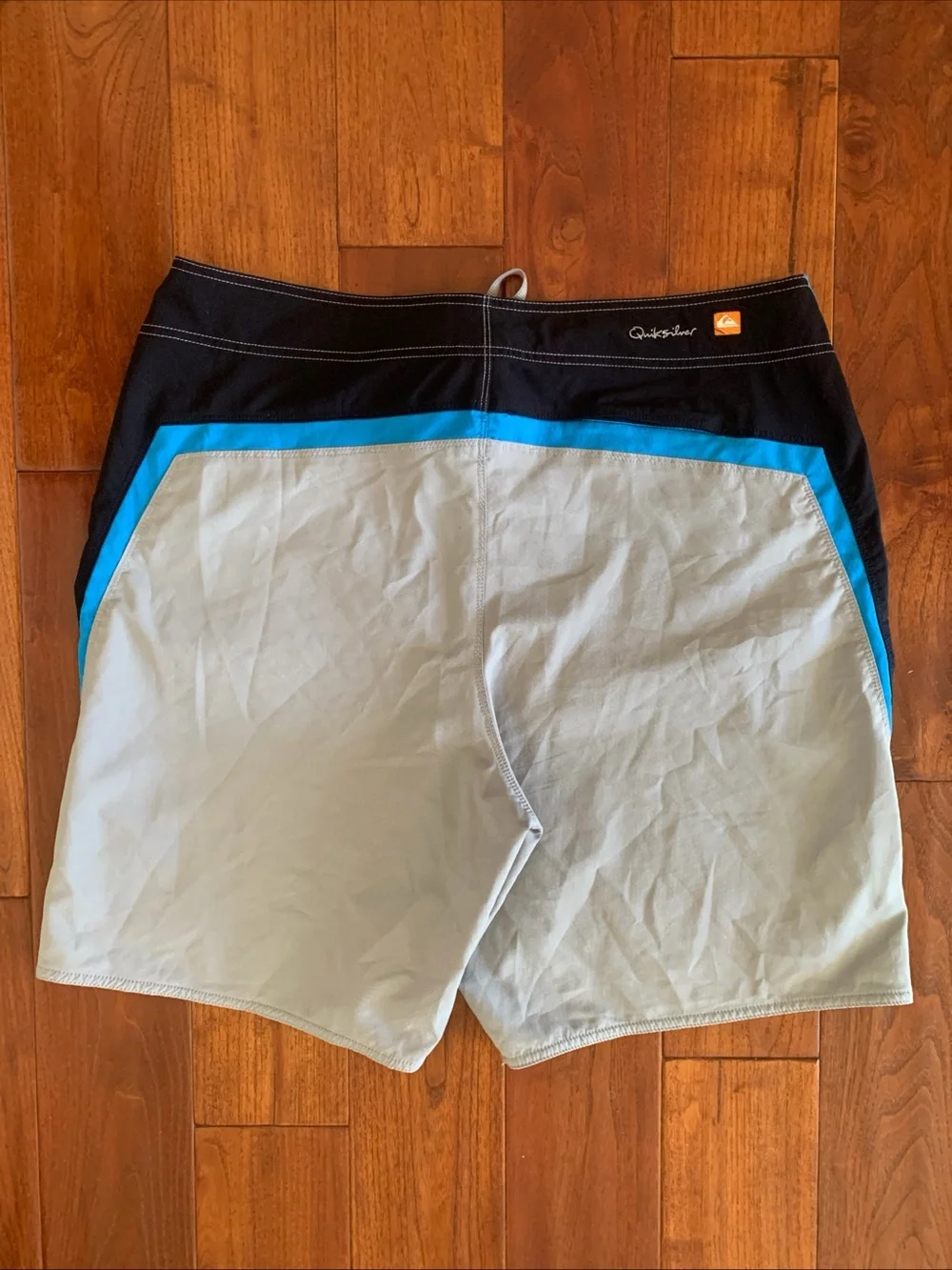 Quicksilver Board Shorts Size 38 Gray Swimsuit Unlined Surfsilk Beach Vacation
